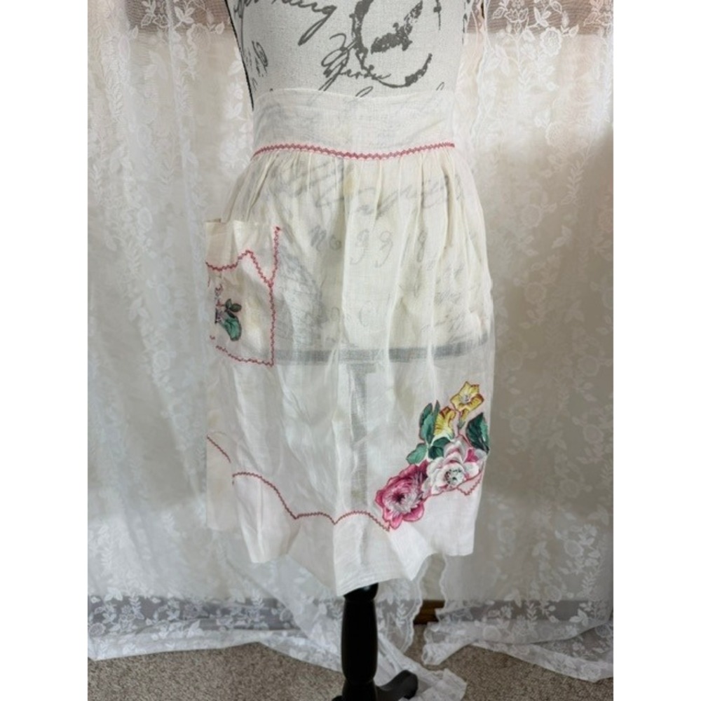Vintage 1940's White Linen Half Apron Floral Embroidery Red Rickrack Trim Pocket
